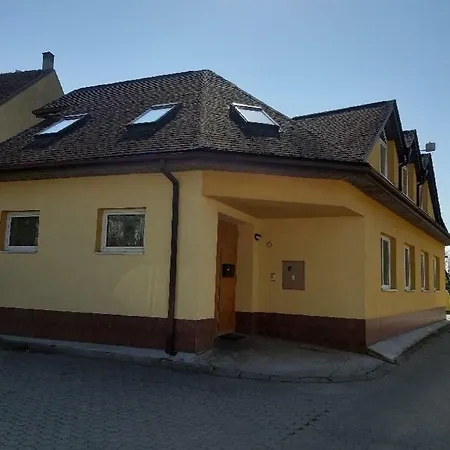 Apartamento útulný *